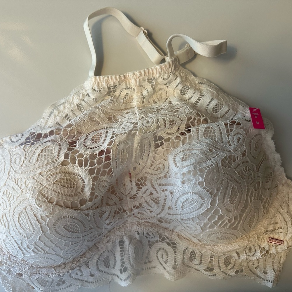 Pink Victoria Secret Push up bra new without tags.